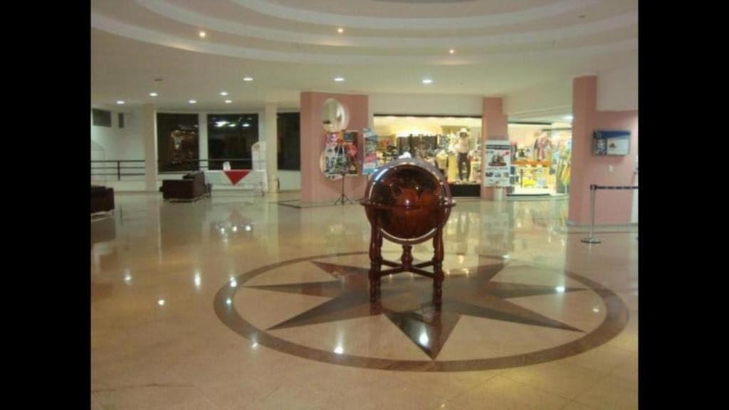 Golden Dolphin Grand Hotel Caldas Novas Exterior photo