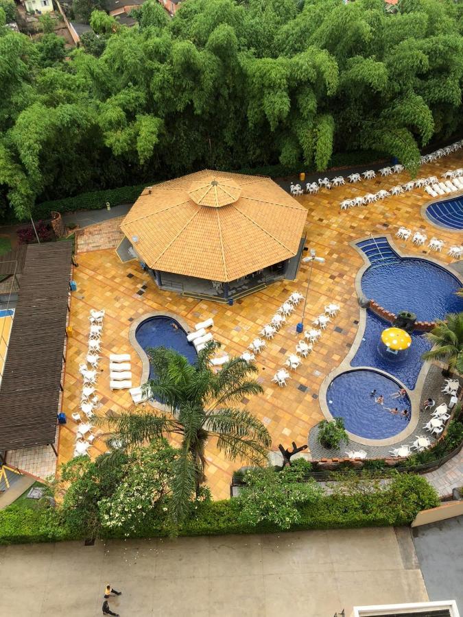Golden Dolphin Grand Hotel Caldas Novas Exterior photo